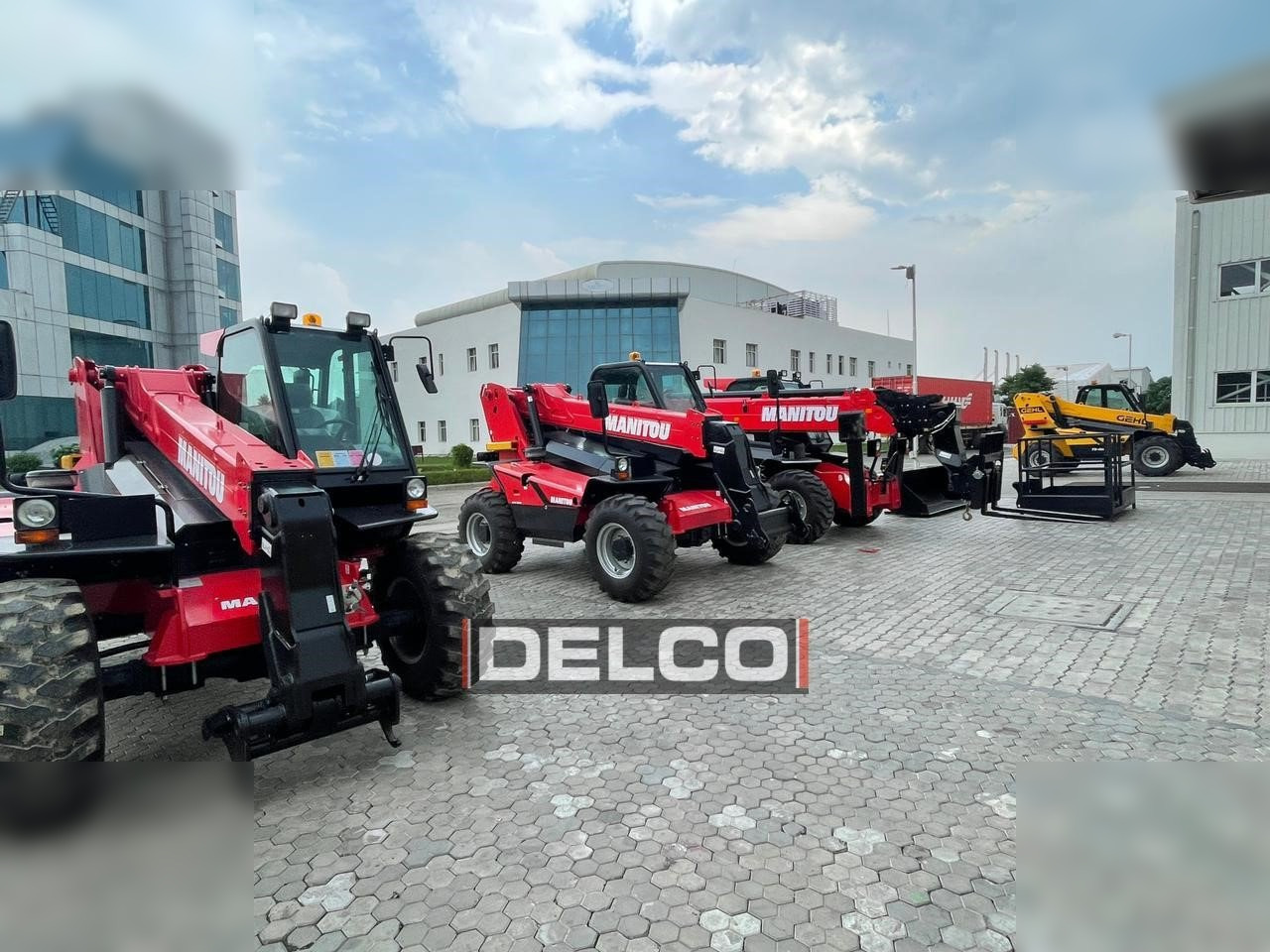 MANITOU MT1740SLT - Xe nhấc hình viễn vọng kính: hình 3 MANITOU MT1740SLT - Xe nhấc hình viễn vọng kính: hình 3