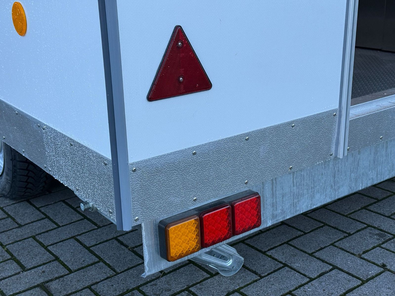 Rơ moóc bán hàng Esselmann EasyGo 280 ähn Buddystar oder Multiwagon: hình 16 Rơ moóc bán hàng Esselmann EasyGo 280 ähn Buddystar oder Multiwagon: hình 16