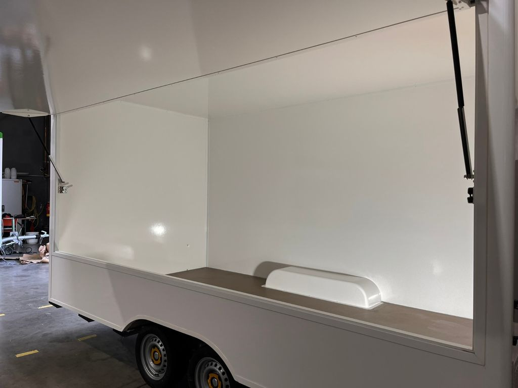 Esselmann Sandwich Anhänger Karello 4.2 Esselmann Sandwich Anhänger Karello 4.2 - Rơ moóc bán hàng: hình 4 Esselmann Sandwich Anhänger Karello 4.2 Esselmann Sandwich Anhänger Karello 4.2 - Rơ moóc bán hàng: hình 4