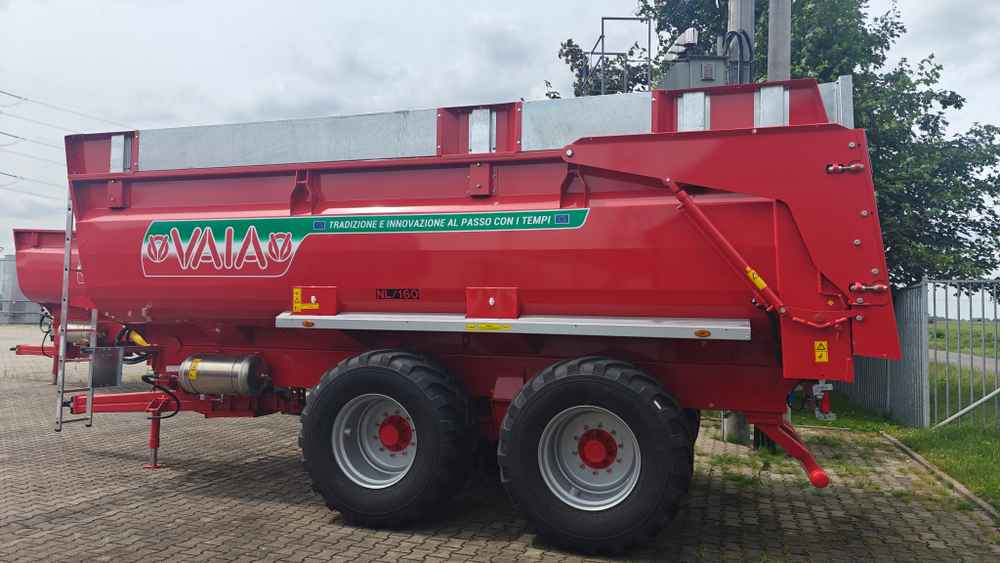 VAIA NL160 (2 axle trailer) - Toa kéo nhỏng/ Xe đổ: hình 1 VAIA NL160 (2 axle trailer) - Toa kéo nhỏng/ Xe đổ: hình 1