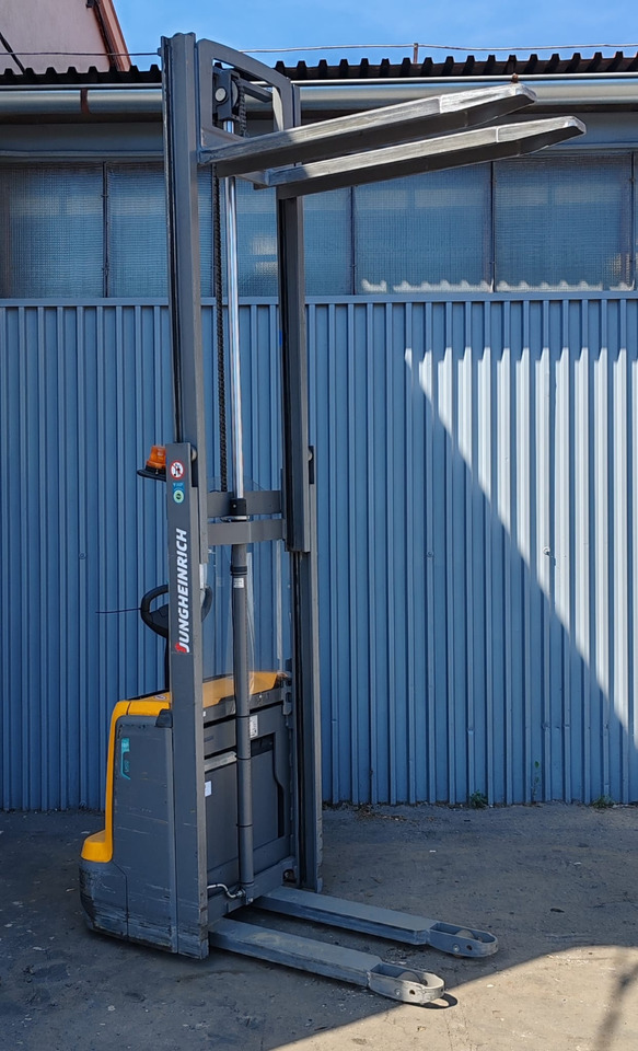 Jungheinrich EJC 110 Li-ion 2.7m/ 2019y/ 3150mh - Máy xếp chồng: hình 3 Jungheinrich EJC 110 Li-ion 2.7m/ 2019y/ 3150mh - Máy xếp chồng: hình 3