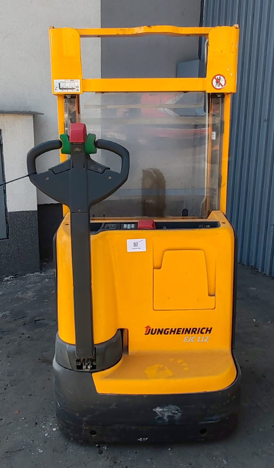 Jungheinrich EJC 112 2.5m/ free lift - Máy xếp chồng: hình 2 Jungheinrich EJC 112 2.5m/ free lift - Máy xếp chồng: hình 2