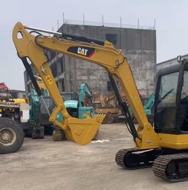 CAT 306D - Máy xúc bánh xích: hình 2 CAT 306D - Máy xúc bánh xích: hình 2