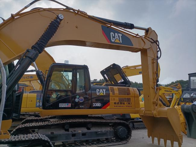 CAT 325D - Máy xúc bánh xích: hình 3 CAT 325D - Máy xúc bánh xích: hình 3