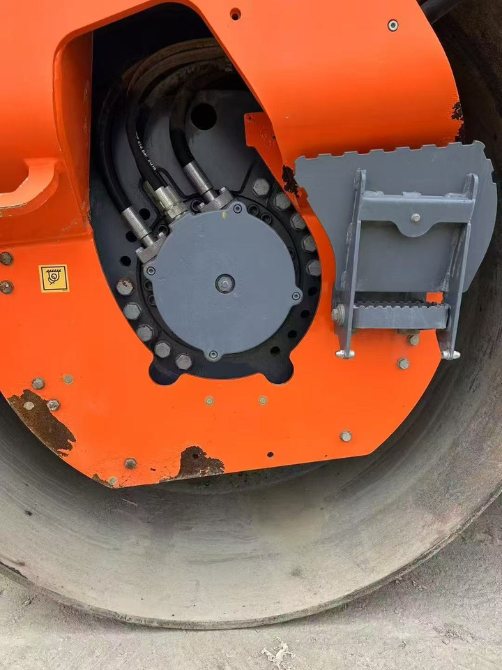 HAMM HD90 - Máy lăn: hình 4 HAMM HD90 - Máy lăn: hình 4