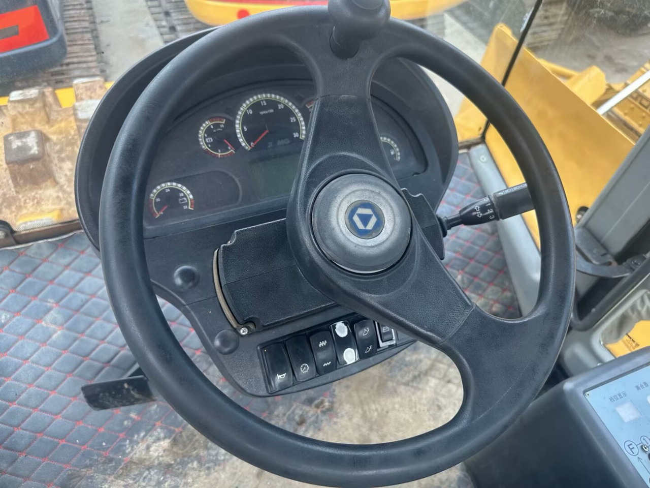 XCMG 223J - Máy móc xây dựng: hình 5 XCMG 223J - Máy móc xây dựng: hình 5