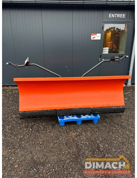 Pronar Snowblade 205 cm Sneeuwschuiver hydraulische draaibaar, met Bobcat opname 205 cm breed - Đính kèm: hình 1 Pronar Snowblade 205 cm Sneeuwschuiver hydraulische draaibaar, met Bobcat opname 205 cm breed - Đính kèm: hình 1