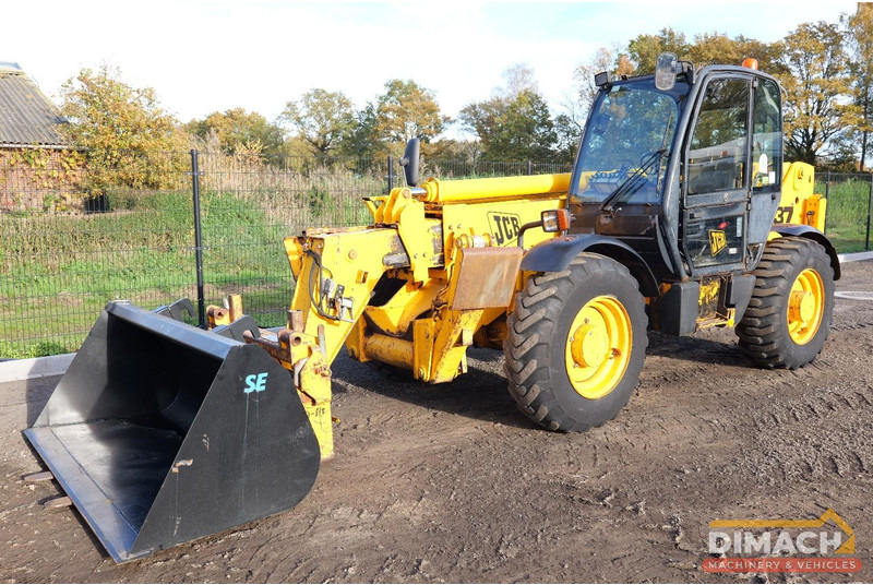JCB 537 135 JCB 537 125 telehandler with remote control basket + bucket and forks top item!! - Xe nhấc hình viễn vọng kính: hình 5 JCB 537 135 JCB 537 125 telehandler with remote control basket + bucket and forks top item!! - Xe nhấc hình viễn vọng kính: hình 5