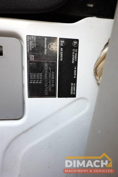 Xe van chở hàng Mercedes-Benz Sprinter 513 L2H2, automatic: hình 14