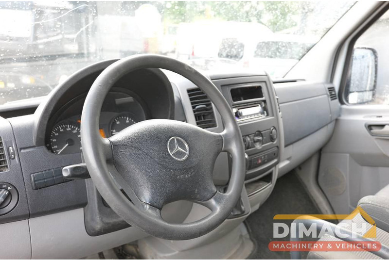 Xe van chở hàng Mercedes-Benz Sprinter 513 L2H2, automatic: hình 18