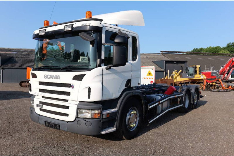 Scania P 230 Euro 5 6x2*4 TOP!! Retarder right hand steer - Xe tải khung gầm: hình 1 Scania P 230 Euro 5 6x2*4 TOP!! Retarder right hand steer - Xe tải khung gầm: hình 1