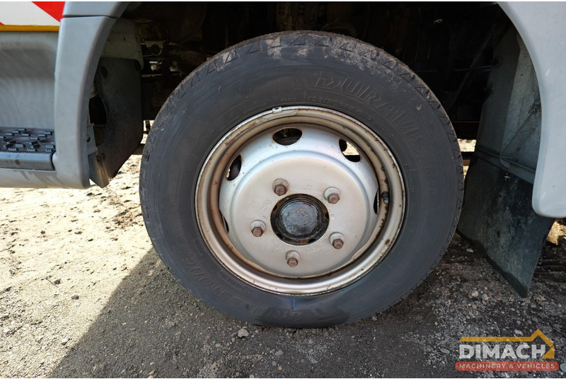 Xe tải nhỏ Nissan Cabstar E Sky high autohoogwerker 12meter elektrisch bedienbaar. manbak capaciteit 215kilo: hình 8