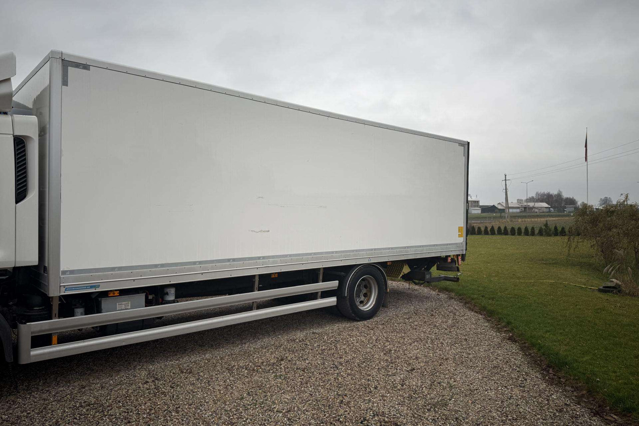 Volvo Kėbulas - Xe tải hộp: hình 1 Volvo Kėbulas - Xe tải hộp: hình 1