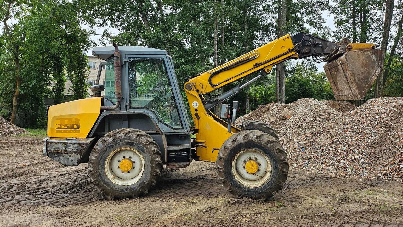 Ładowarka teleskopowa MATBRO TR250-110 Powershift jcb - Máy xúc lật bánh lốp kính thiên văn: hình 1 Ładowarka teleskopowa MATBRO TR250-110 Powershift jcb - Máy xúc lật bánh lốp kính thiên văn: hình 1