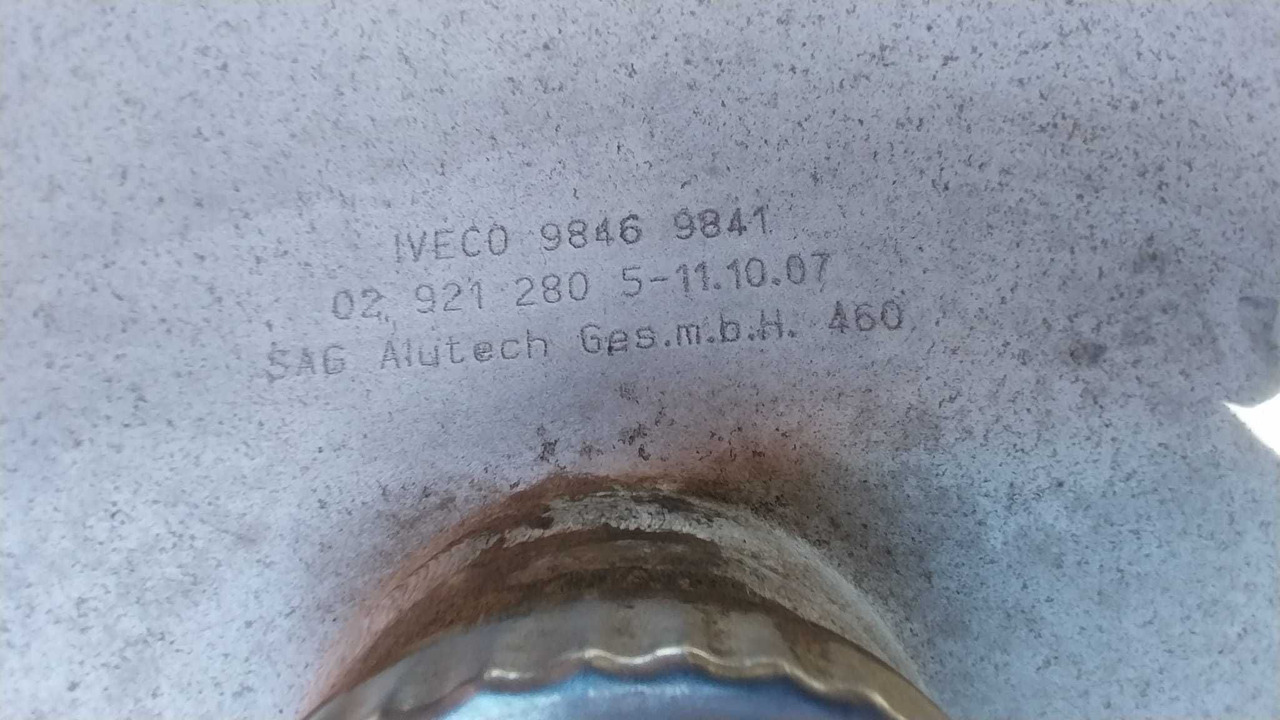 Zbiornik paliwa 280 / 300 IVECO STRALIS hiway mega e5 - Máy móc khác: hình 2 Zbiornik paliwa 280 / 300 IVECO STRALIS hiway mega e5 - Máy móc khác: hình 2