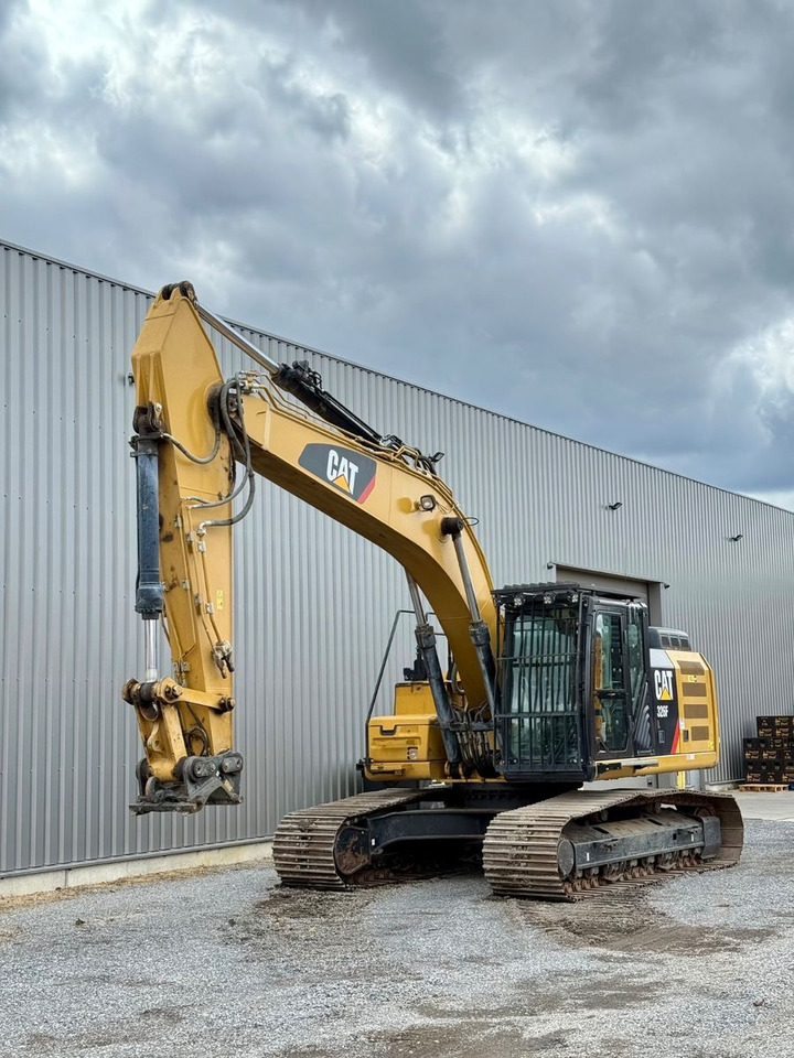 CAT 326 FL - Máy xúc bánh xích: hình 3 CAT 326 FL - Máy xúc bánh xích: hình 3