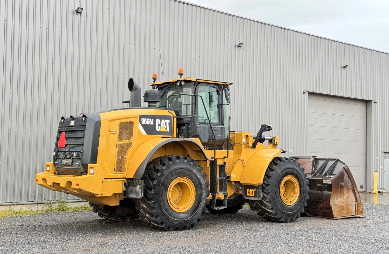 CAT 966 M - Máy xúc lật bánh lốp: hình 2 CAT 966 M - Máy xúc lật bánh lốp: hình 2