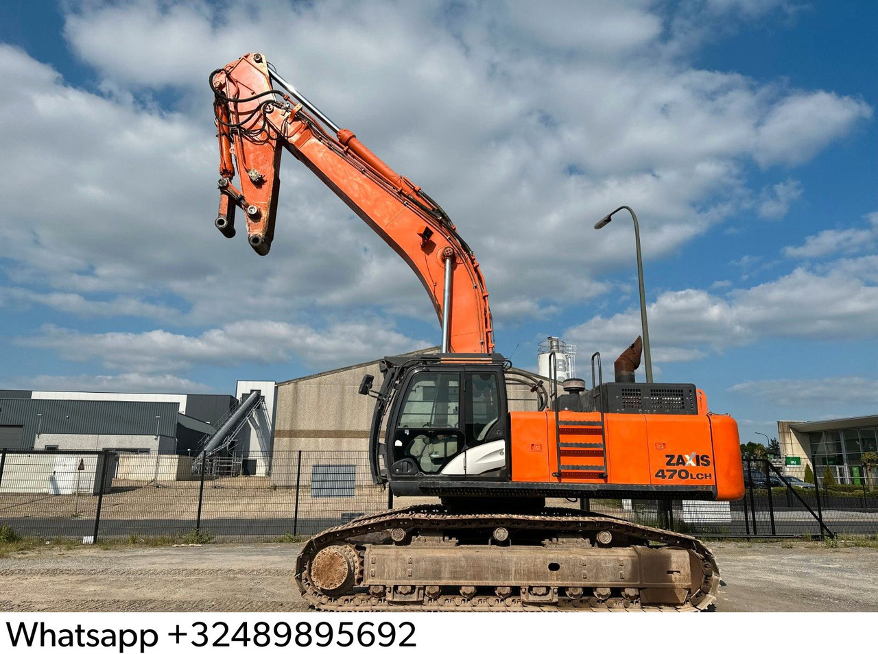 Hitachi ZX470 LCH-5B - Máy xúc bánh xích: hình 1 Hitachi ZX470 LCH-5B - Máy xúc bánh xích: hình 1