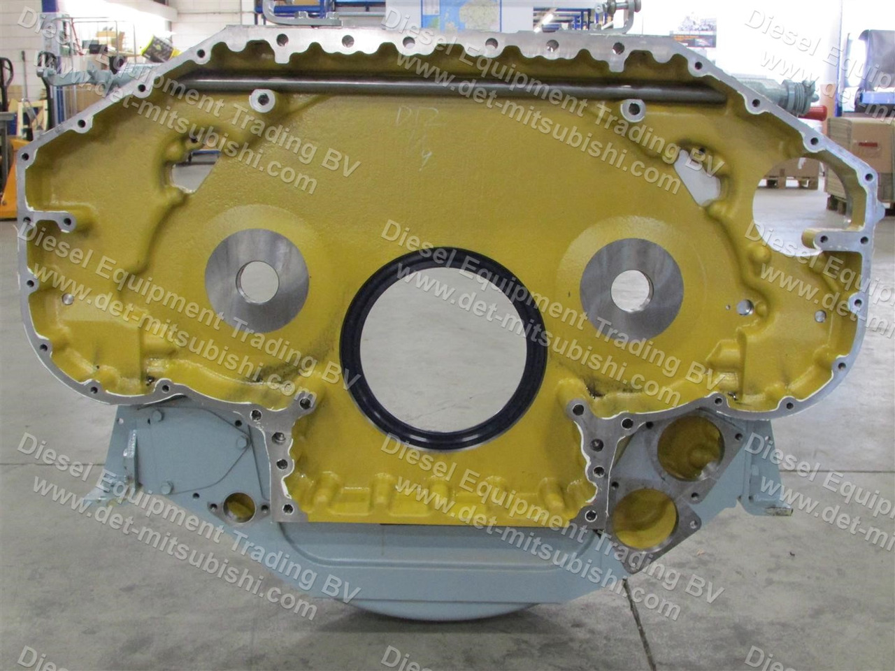 Mitsubishi CASE ASM; TIMING GEAR REAR S12R,S16R 3771136021 - Động cơ và các bộ phận cho Bộ phát điện: hình 2 Mitsubishi CASE ASM; TIMING GEAR REAR S12R,S16R 3771136021 - Động cơ và các bộ phận cho Bộ phát điện: hình 2