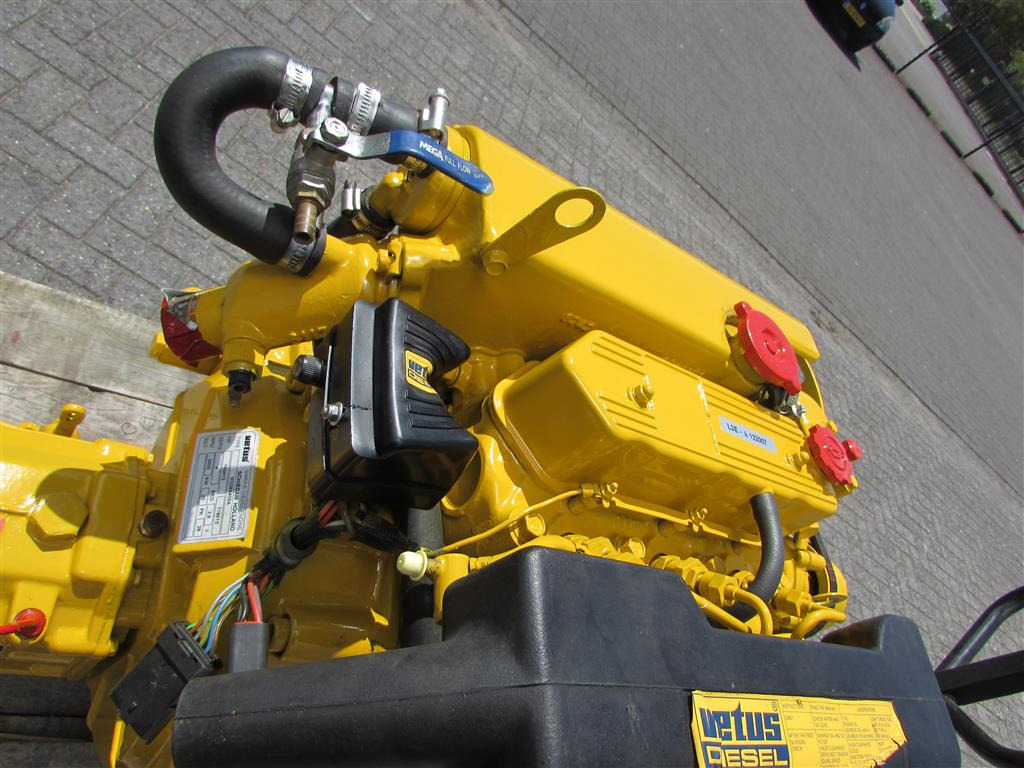 Mitsubishi/ Vetus based on RECON L3E engine Mitsubishi - Động cơ cho Máy móc khác: hình 5 Mitsubishi/ Vetus based on RECON L3E engine Mitsubishi - Động cơ cho Máy móc khác: hình 5