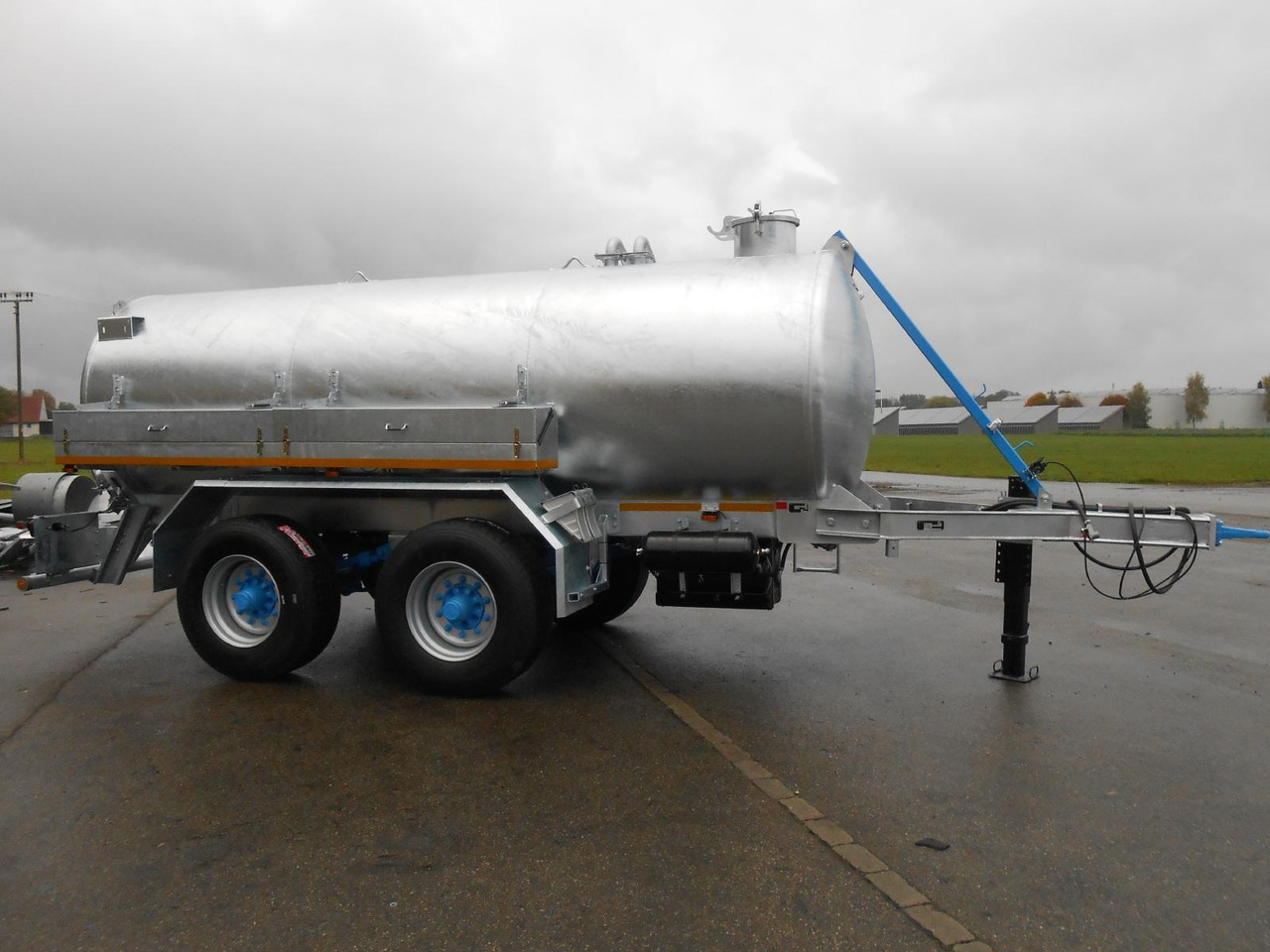 M-Vac 12000l / Wasserfass M-Vac 12000l (12m³) Wasserfass / Wassertank mit 80 km/h Zulassung - Rơ moóc bồn: hình 1 M-Vac 12000l / Wasserfass M-Vac 12000l (12m³) Wasserfass / Wassertank mit 80 km/h Zulassung - Rơ moóc bồn: hình 1