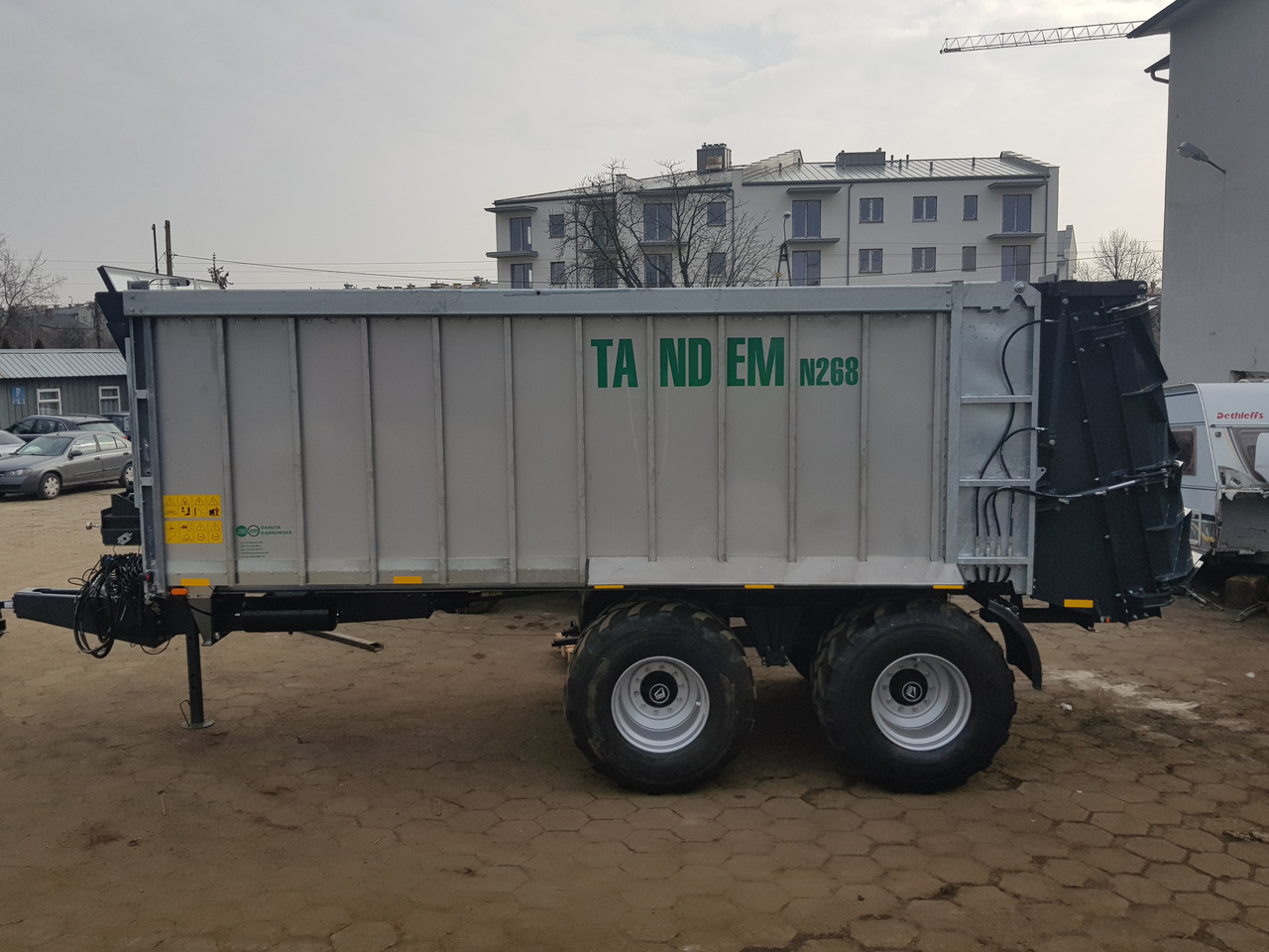 Máy rải phân chuồng mới Auto-Agro Mistreuer / Manure spreader / Epandeur à fumier / Rimorchio spandiconcime / Abonadora / Разбрасыватель органических удобрений / Rozrzutnik obornika Tandem N268: hình 23