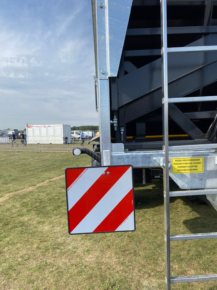 Máy rải phân chuồng mới Auto-Agro Mistreuer / Manure spreader / Epandeur à fumier / Rimorchio spandiconcime / Abonadora / Разбрасыватель органических удобрений / Rozrzutnik obornika Tandem N268: hình 11
