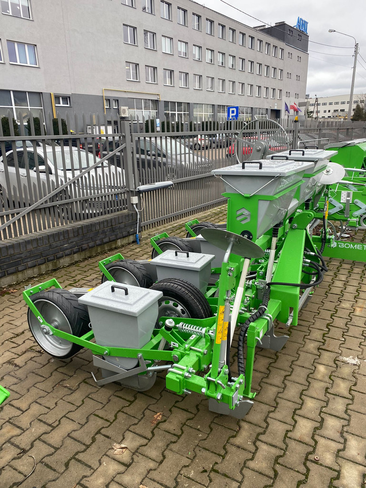 Máy gieo hạt chính xác mới BOMET Precision seeder / Semoir de précision / Siewnik punktowy: hình 6