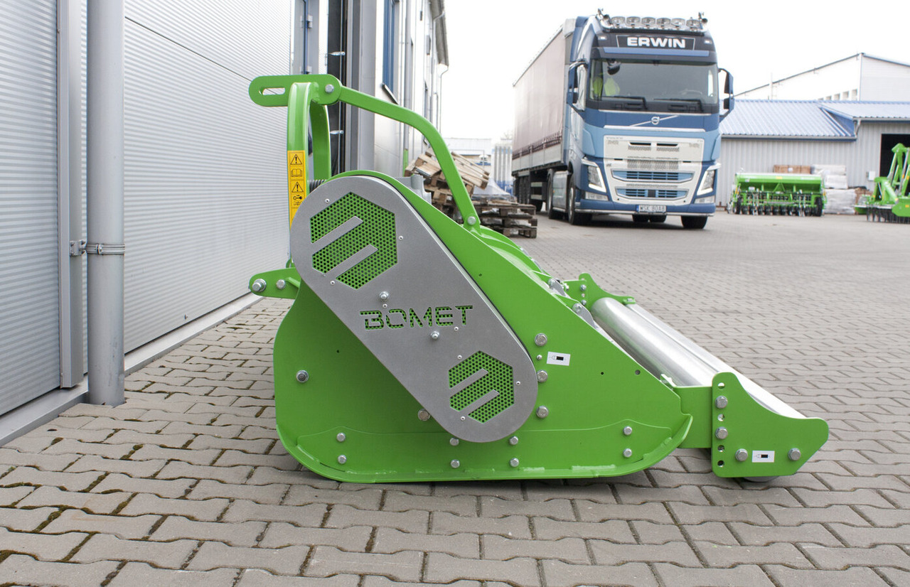BOMET Schlegelmäher / Flail mower / Faucheuse à fléaux / Kosiarka bijakowa 2,8 m - Dàn băm cỏ: hình 4 BOMET Schlegelmäher / Flail mower / Faucheuse à fléaux / Kosiarka bijakowa 2,8 m - Dàn băm cỏ: hình 4