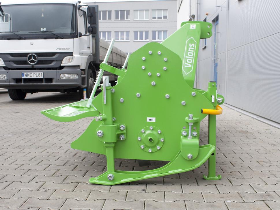 Bomet Bodenfräsen / Rotary tiller / Rotavator / Vangatrice / Desgarrador / Роторный культиватор / Glebogryzarka 3 m - Dàn xới: hình 4 Bomet Bodenfräsen / Rotary tiller / Rotavator / Vangatrice / Desgarrador / Роторный культиватор / Glebogryzarka 3 m - Dàn xới: hình 4