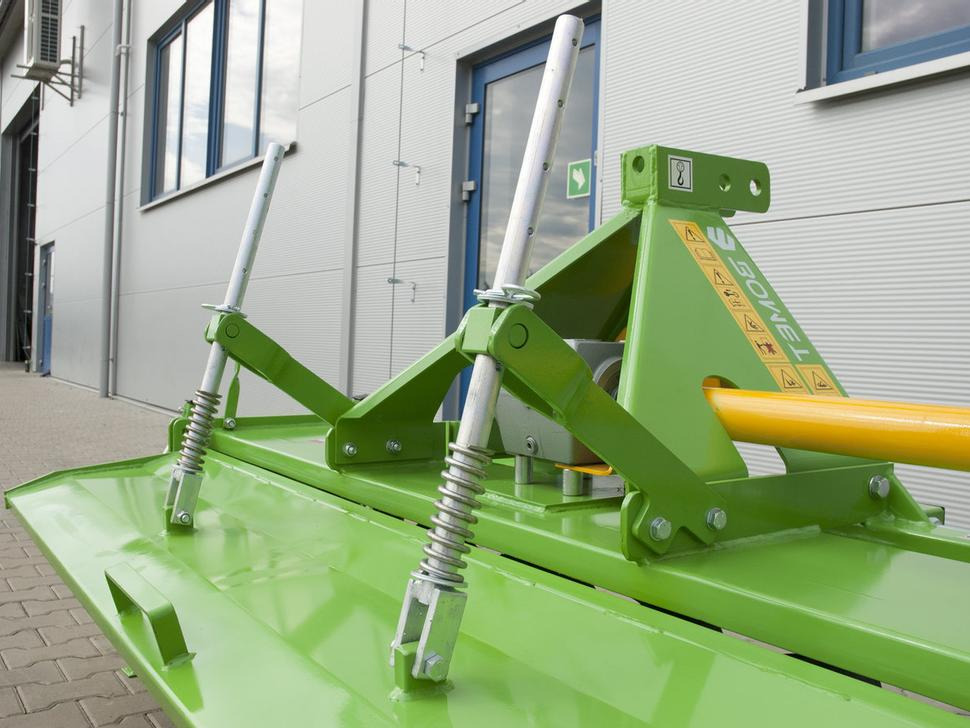 Bomet Bodenfräsen / Rotary tiller / Rotavator / Vangatrice / Rastrillo / Культиватор / Glebogryzarka 2 m - Dàn xới: hình 3 Bomet Bodenfräsen / Rotary tiller / Rotavator / Vangatrice / Rastrillo / Культиватор / Glebogryzarka 2 m - Dàn xới: hình 3