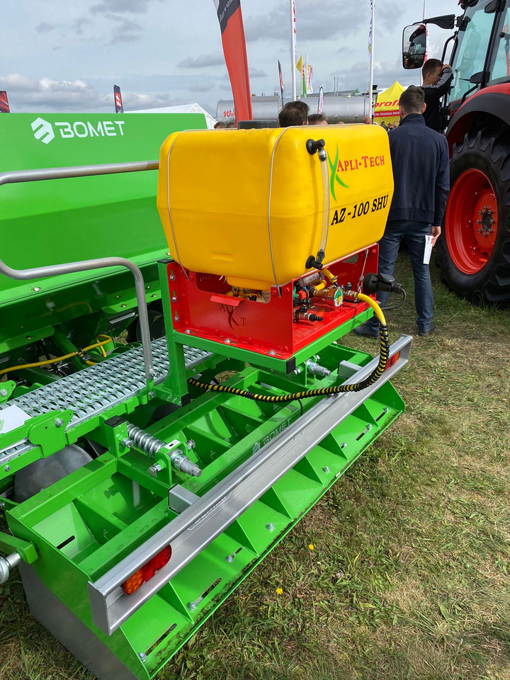 Bomet Kartoffelpflanzmaschine / Potato planter / Planteuse de pomme de terre / Piantapatate / Sadzarka ziemniaków - Máy trồng khoai tây: hình 3 Bomet Kartoffelpflanzmaschine / Potato planter / Planteuse de pomme de terre / Piantapatate / Sadzarka ziemniaków - Máy trồng khoai tây: hình 3