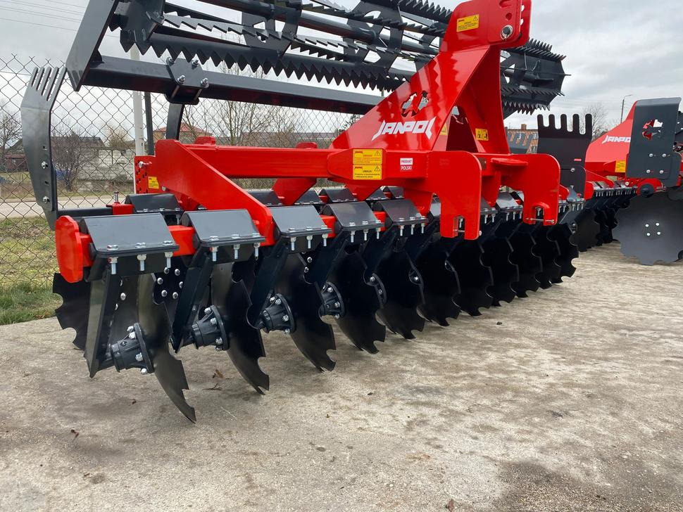Janpol Scheibenegge / Disc harrow / Déchaumeur à disques / Erpice a dischi / Средняя дисковая борона / Brona talerzowa medium „COMPACT” 3 m - Bừa đĩa: hình 3 Janpol Scheibenegge / Disc harrow / Déchaumeur à disques / Erpice a dischi / Средняя дисковая борона / Brona talerzowa medium „COMPACT” 3 m - Bừa đĩa: hình 3
