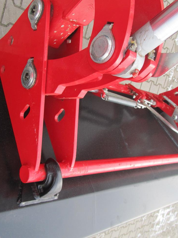 Lauderof Schaufel / Universal Bucket / Godet / Benna / Ковш / Łyżka 2 m - Gầu cho Máy cày: hình 5 Lauderof Schaufel / Universal Bucket / Godet / Benna / Ковш / Łyżka 2 m - Gầu cho Máy cày: hình 5