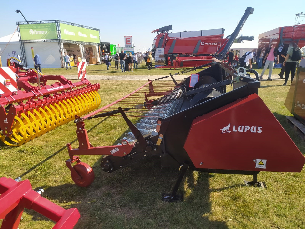 Đính kèm máy gặt mới Lupus Schwadaufnehmer / Pickup header / Ramasseurs d'andains / Recogedor de hileras / Raccoglitore di andane /  Подборщик валков / Podbieracz pokosów 3,4 m: hình 10