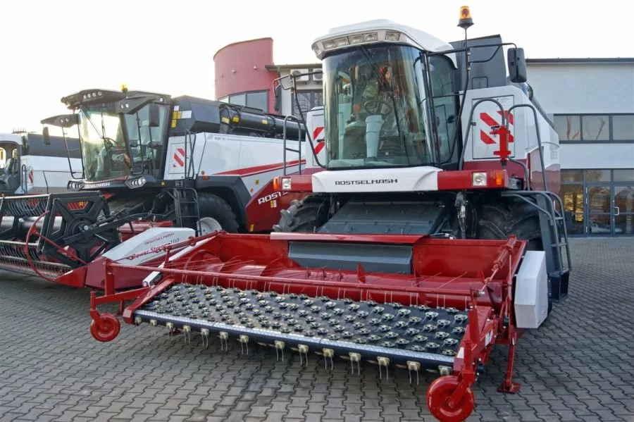 Lupus Schwadaufnehmer / Pickup header / Ramasseurs d'andains / Recogedor de hileras / Raccoglitore di andane / Подборщик валков / Podbieracz pokosów 3,4 m - Đính kèm máy gặt: hình 4 Lupus Schwadaufnehmer / Pickup header / Ramasseurs d'andains / Recogedor de hileras / Raccoglitore di andane / Подборщик валков / Podbieracz pokosów 3,4 m - Đính kèm máy gặt: hình 4