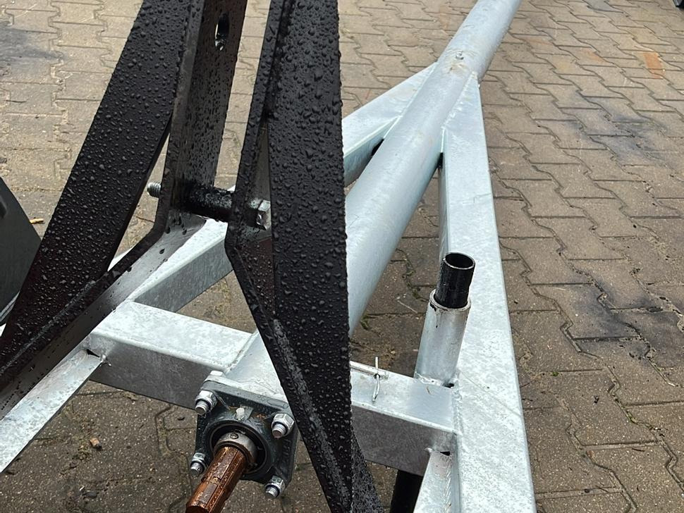 METAL-TECHNIK Güllemixer / Slurry agitator / Agitateur de lisier / Miscelatore / Смеситель жидкого удобрения / Mieszadło do gnojowicy 5,4 m - Trang thiết bị bón phân: hình 3 METAL-TECHNIK Güllemixer / Slurry agitator / Agitateur de lisier / Miscelatore / Смеситель жидкого удобрения / Mieszadło do gnojowicy 5,4 m - Trang thiết bị bón phân: hình 3