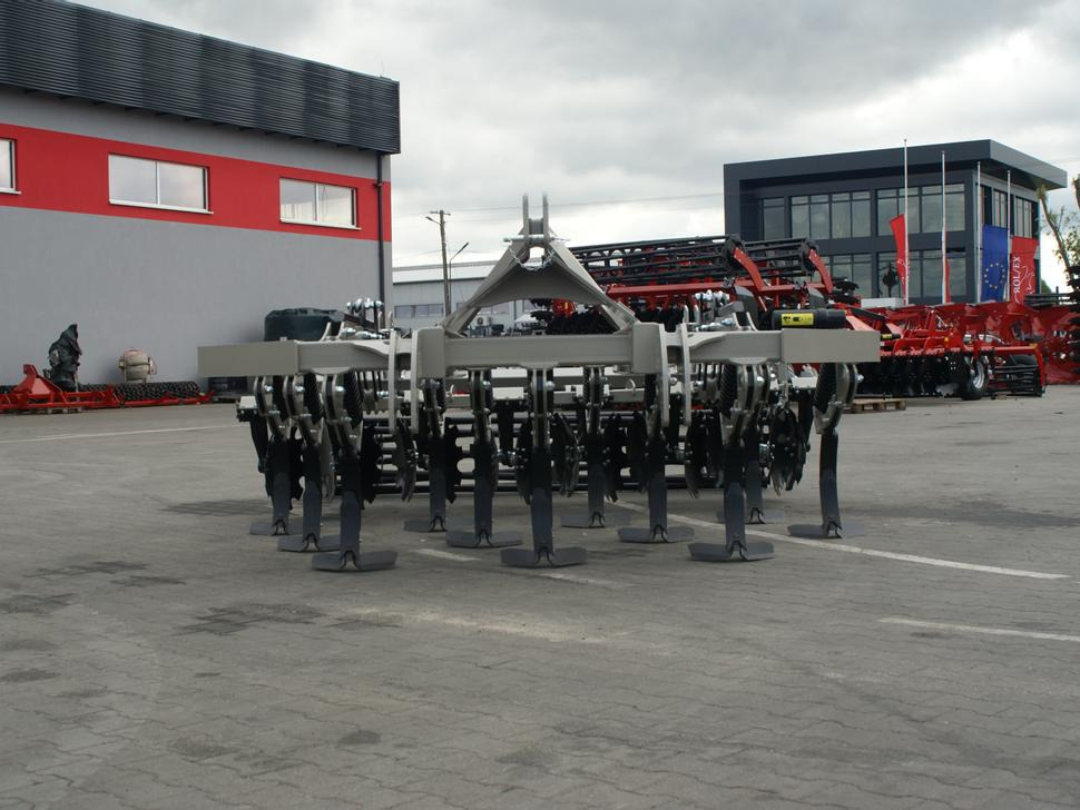 ROLEX Flügelschargrubber / No-till cultivator / Dechaumeur à dents / Aratri stoppiatori / Cultivador sin labranza / Культиватор No-till / Kultywator bezorkowy 3 m - Máy trồng trọt: hình 2 ROLEX Flügelschargrubber / No-till cultivator / Dechaumeur à dents / Aratri stoppiatori / Cultivador sin labranza / Культиватор No-till / Kultywator bezorkowy 3 m - Máy trồng trọt: hình 2