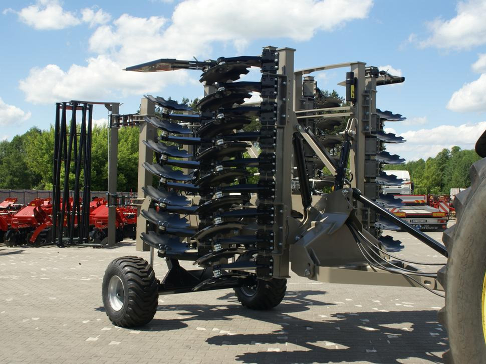 ROLEX Hydraulische Scheibenegge / Hydraulic discs harrow / Dechaumeur à disques / Erpice a dischi / Гидравлическая дисковая борона / Brona talerzowa hydraulicznie składana ciężka 4 m - Bừa đĩa: hình 1 ROLEX Hydraulische Scheibenegge / Hydraulic discs harrow / Dechaumeur à disques / Erpice a dischi / Гидравлическая дисковая борона / Brona talerzowa hydraulicznie składana ciężka 4 m - Bừa đĩa: hình 1