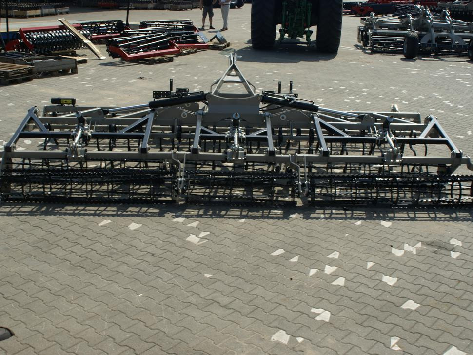 Máy trồng trọt mới ROLEX Saatbettkombination / Hydraulically cultivator / Vibroculteur / Aggregato di coltivazione /  Почвообрабатывающий гидравлический складывающийся агрегат / Agregat uprawowy hydraulicznie składany: hình 26