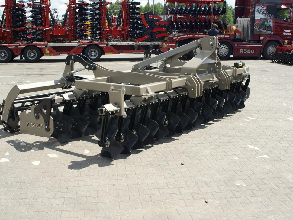 ROLEX Scheibenegge / Cross-Cutter harrow / Dechaumeur cross-cutter / Cross Cutter erpice / Борона с поперечным катком жёсткий/ Brona cross cutter sztywna 4 m - Bừa đĩa: hình 5 ROLEX Scheibenegge / Cross-Cutter harrow / Dechaumeur cross-cutter / Cross Cutter erpice / Борона с поперечным катком жёсткий/ Brona cross cutter sztywna 4 m - Bừa đĩa: hình 5