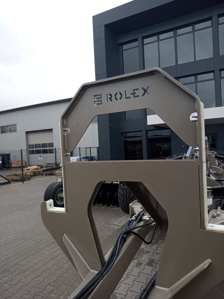 Bừa đĩa mới ROLEX Scheibenegge / Disc harrow / Dechaumeur à disques / Erpice a dischi / Grada de discos /Дисковая борона / Brona talerzowa 8 m: hình 37 Bừa đĩa mới ROLEX Scheibenegge / Disc harrow / Dechaumeur à disques / Erpice a dischi / Grada de discos /Дисковая борона / Brona talerzowa 8 m: hình 37
