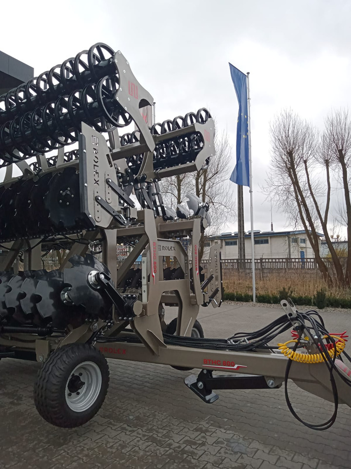 Bừa đĩa mới ROLEX Scheibenegge / Disc harrow / Dechaumeur à disques / Erpice a dischi / Grada de discos /Дисковая борона / Brona talerzowa 8 m: hình 26 Bừa đĩa mới ROLEX Scheibenegge / Disc harrow / Dechaumeur à disques / Erpice a dischi / Grada de discos /Дисковая борона / Brona talerzowa 8 m: hình 26