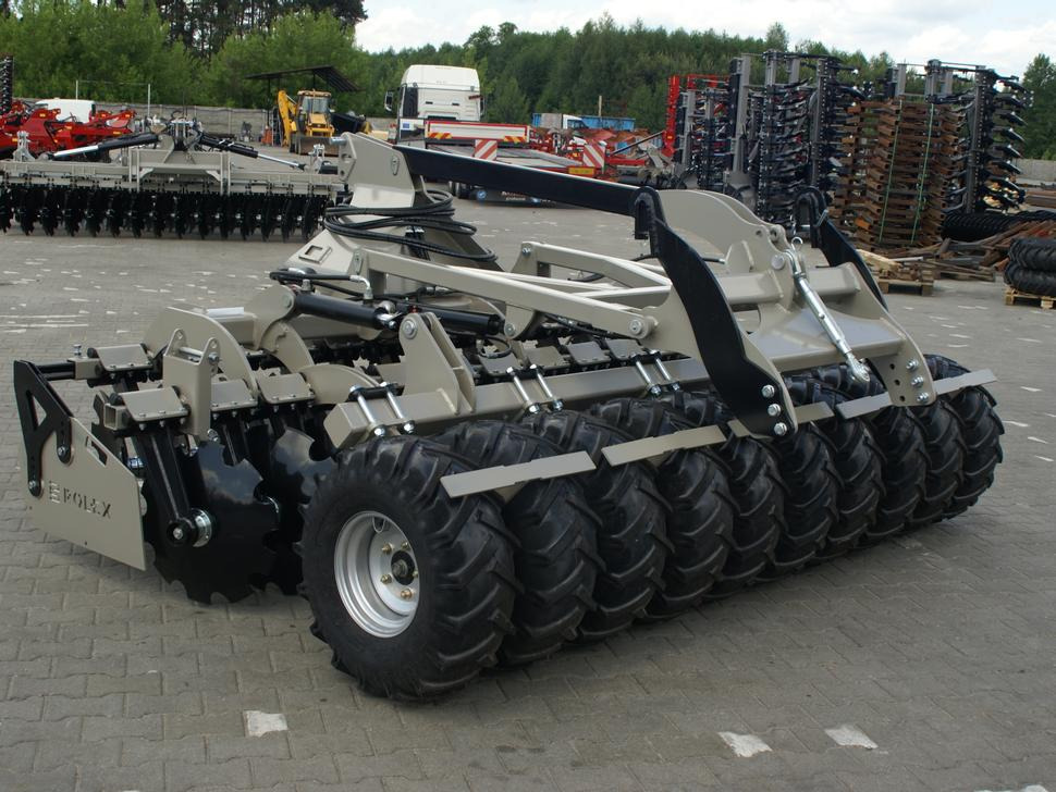 Bừa đĩa mới ROLEX Scheibenegge /  Disc harrow with hydropack and tire roller / Dechaumeur à disques / Erpice a dischi / Дисковая борона с гидропаком и колёсным катком / Agregat talerzowy uprawowy z hydropackiem i: hình 15