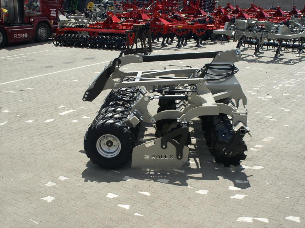 Bừa đĩa mới ROLEX Scheibenegge /  Disc harrow with hydropack and tire roller / Dechaumeur à disques / Erpice a dischi / Дисковая борона с гидропаком и колёсным катком / Agregat talerzowy uprawowy z hydropackiem i: hình 9