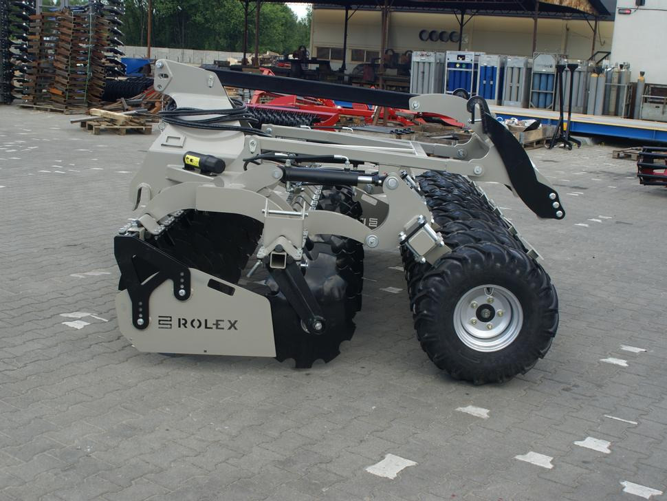 Bừa đĩa mới ROLEX Scheibenegge /  Disc harrow with hydropack and tire roller / Dechaumeur à disques / Erpice a dischi / Дисковая борона с гидропаком и колёсным катком / Agregat talerzowy uprawowy z hydropackiem i: hình 18