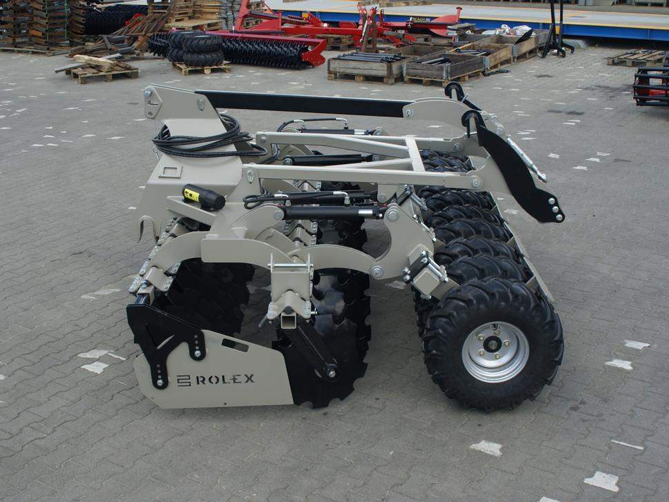Bừa đĩa mới ROLEX Scheibenegge /  Disc harrow with hydropack and tire roller / Dechaumeur à disques / Erpice a dischi / Дисковая борона с гидропаком и колёсным катком / Agregat talerzowy uprawowy z hydropackiem i: hình 19