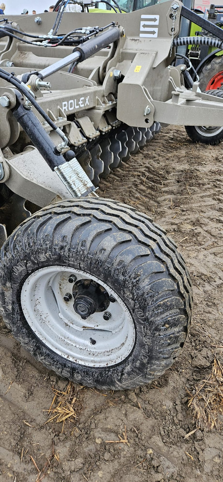 Bừa đĩa mới ROLEX Scheibenegge / Hydraulic discs harrow / Dechaumeur à disques / Erpice a dischi / Grada de discos / Дисковая борона / Brona talerzowa 5 m: hình 15 Bừa đĩa mới ROLEX Scheibenegge / Hydraulic discs harrow / Dechaumeur à disques / Erpice a dischi / Grada de discos / Дисковая борона / Brona talerzowa 5 m: hình 15