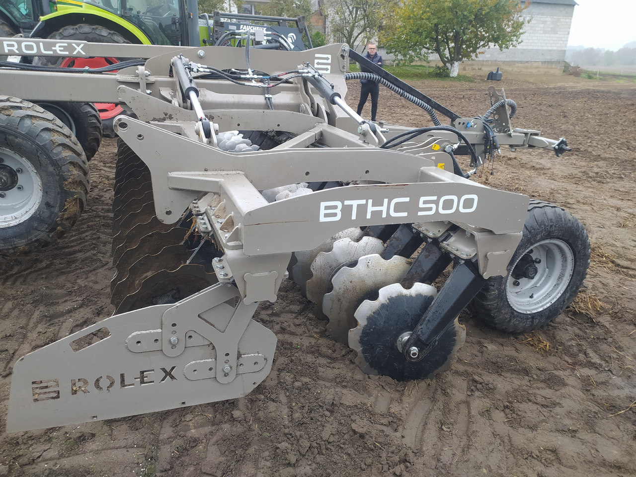 Bừa đĩa mới ROLEX Scheibenegge / Hydraulic discs harrow / Dechaumeur à disques / Erpice a dischi / Grada de discos / Дисковая борона / Brona talerzowa 5 m: hình 6 Bừa đĩa mới ROLEX Scheibenegge / Hydraulic discs harrow / Dechaumeur à disques / Erpice a dischi / Grada de discos / Дисковая борона / Brona talerzowa 5 m: hình 6