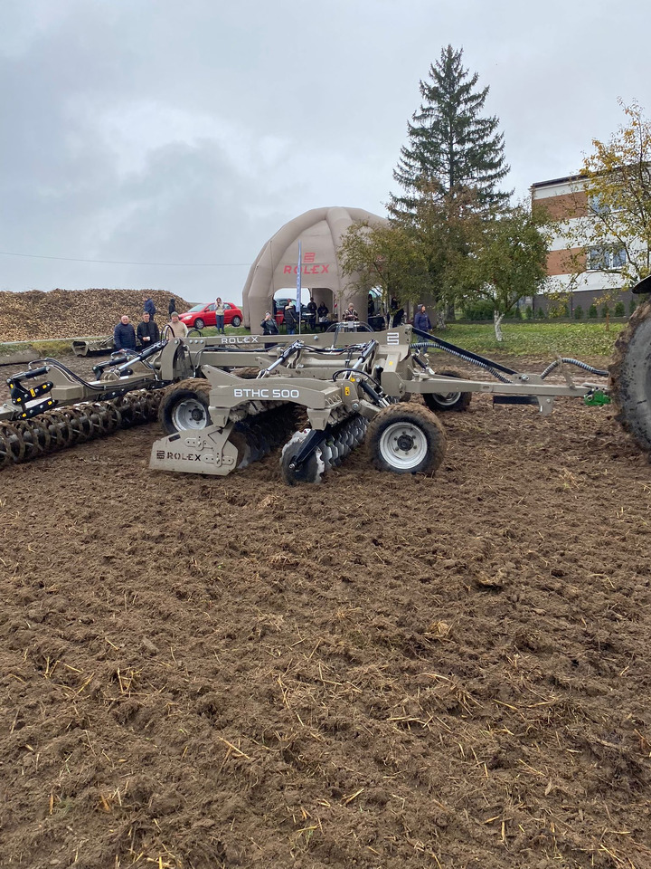 Bừa đĩa mới ROLEX Scheibenegge / Hydraulic discs harrow / Dechaumeur à disques / Erpice a dischi / Grada de discos / Дисковая борона / Brona talerzowa 5 m: hình 11 Bừa đĩa mới ROLEX Scheibenegge / Hydraulic discs harrow / Dechaumeur à disques / Erpice a dischi / Grada de discos / Дисковая борона / Brona talerzowa 5 m: hình 11